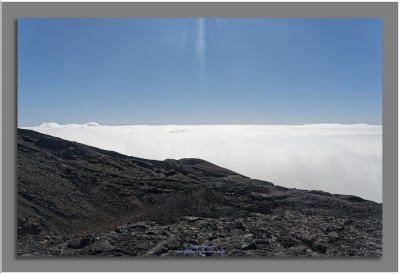 Le piton de la Fournaise
Mer de nuages depuis le cratère Dolomieu
Mots-clés: mer de nuages le cratère dolomieu piton de la fournaise la réunion photos